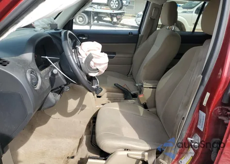 2015 Jeep Patriot Latitude from USA, damaged, VIN 1C4NJRFB8FD207205